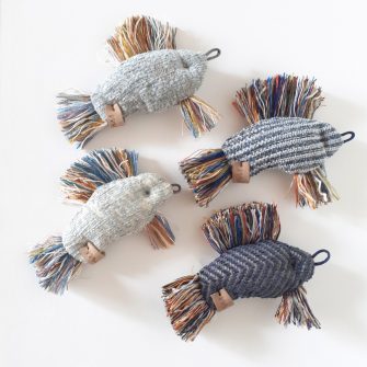 kishal- hal formájú, textil játék, kulcstartó