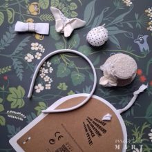 variálható fejpánt,  4 felfűzhető elemmel - lepke, masni, sütőtök, cilinder - fehér - fekete tűpöttyös